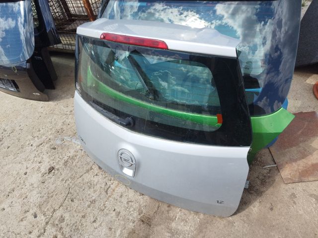 bontott OPEL AGILA Csomagtérajtó (Üres lemez)