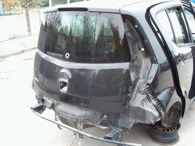 bontott OPEL AGILA Csomagtérajtó (Üres lemez)