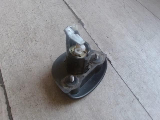 bontott OPEL AGILA Csomagtérajtó Zárbetét