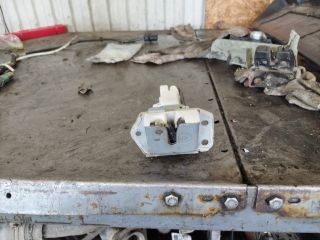 bontott OPEL AGILA Csomagtérajtó Zárszerkezet