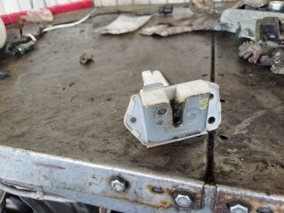 bontott OPEL AGILA Csomagtérajtó Zárszerkezet