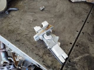 bontott OPEL AGILA Csomagtérajtó Zárszerkezet