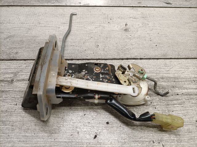 bontott OPEL AGILA Csomagtérajtó Zárszerkezet