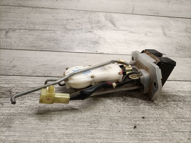 bontott OPEL AGILA Csomagtérajtó Zárszerkezet