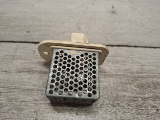 bontott OPEL AGILA Előtét Ellenállás Fűtőmotor