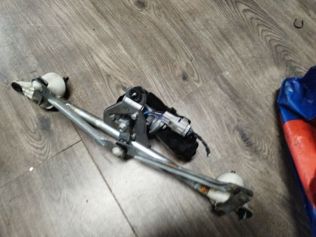 bontott OPEL AGILA Első Ablaktörlő Szerkezet Motorral