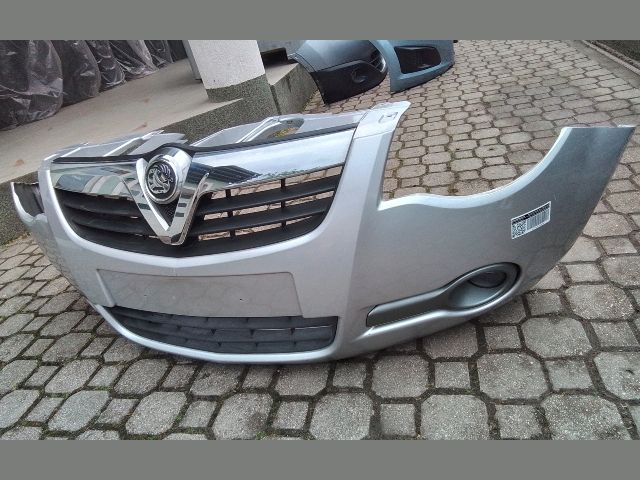 bontott OPEL AGILA Első Lökhárító (Részeivel)