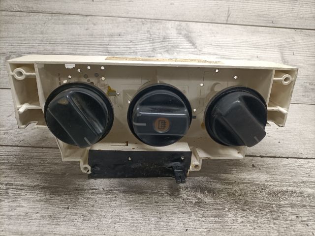 bontott OPEL AGILA Fűtéskapcsoló (Nem klímás)