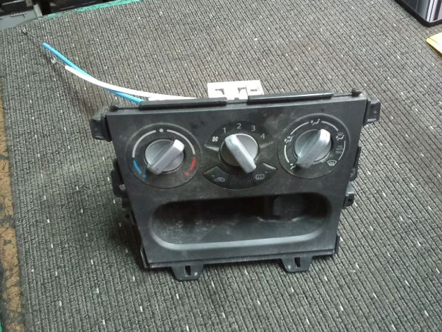 bontott OPEL AGILA Fűtéskapcsoló (Nem klímás)