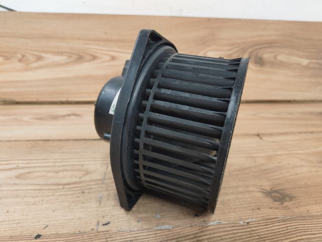 bontott OPEL AGILA Fűtőmotor (Klímás)