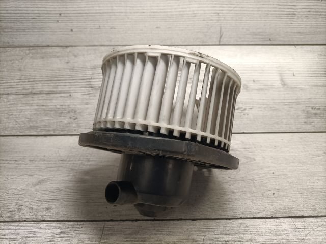 bontott OPEL AGILA Fűtőmotor (Klímás)