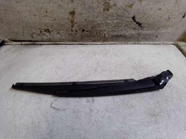bontott OPEL AGILA Hátsó Ablaktörlő Kar