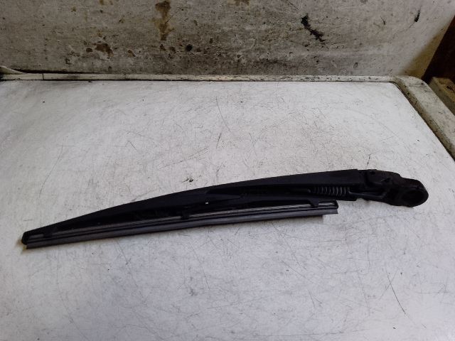 bontott OPEL AGILA Hátsó Ablaktörlő Kar