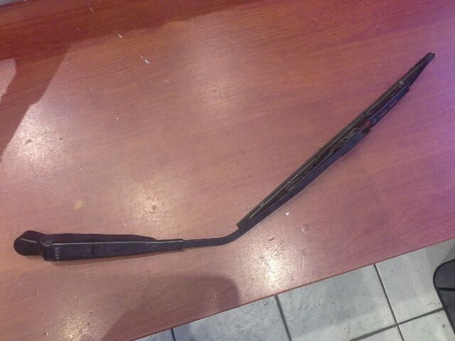 bontott OPEL AGILA Hátsó Ablaktörlő Kar