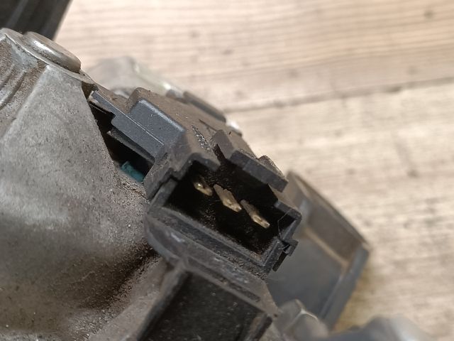 bontott OPEL AGILA Hátsó Ablaktörlő Motor