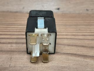 bontott OPEL AGILA Hátsó Ködzárófény Kapcsoló