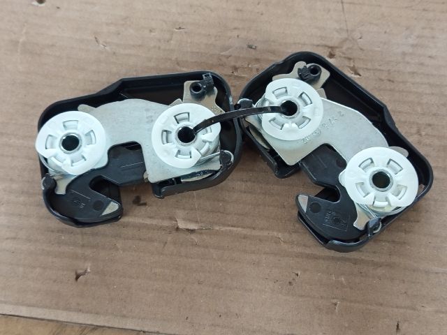 bontott OPEL AGILA Hátsó Ülés Rögzítő