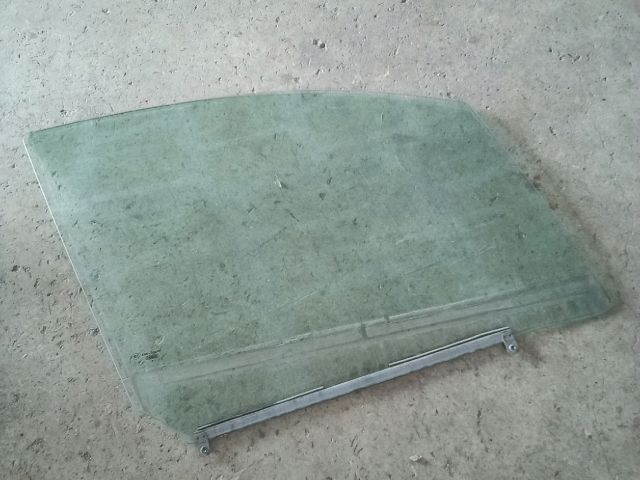 bontott OPEL AGILA Jobb első Ablak