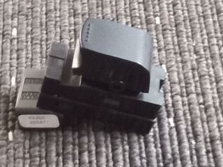 bontott OPEL AGILA Jobb első Ablakemelő Kapcsoló