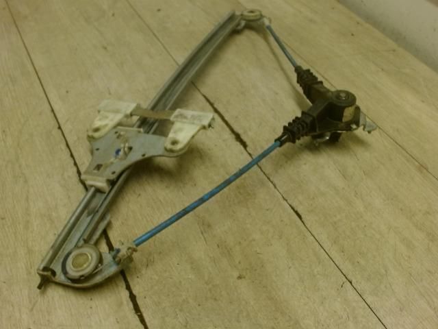 bontott OPEL AGILA Jobb első Ablakemelő Szerkezet (Mechanikus)