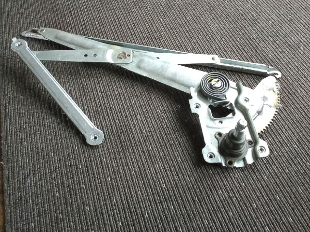 bontott OPEL AGILA Jobb első Ablakemelő Szerkezet (Mechanikus)