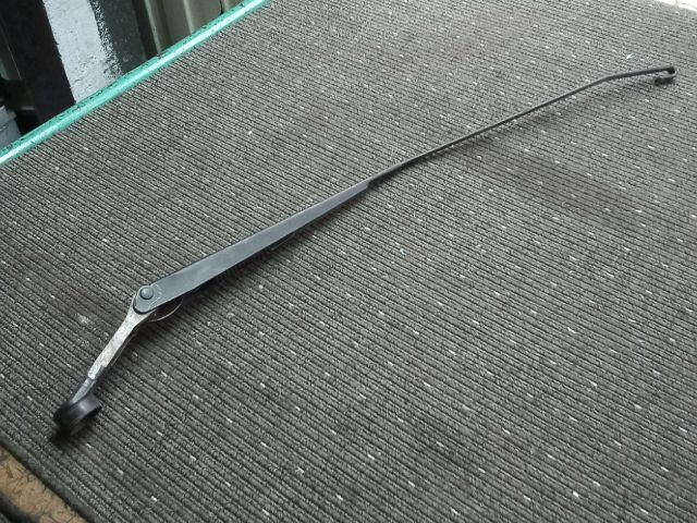 bontott OPEL AGILA Jobb első Ablaktörlő Kar