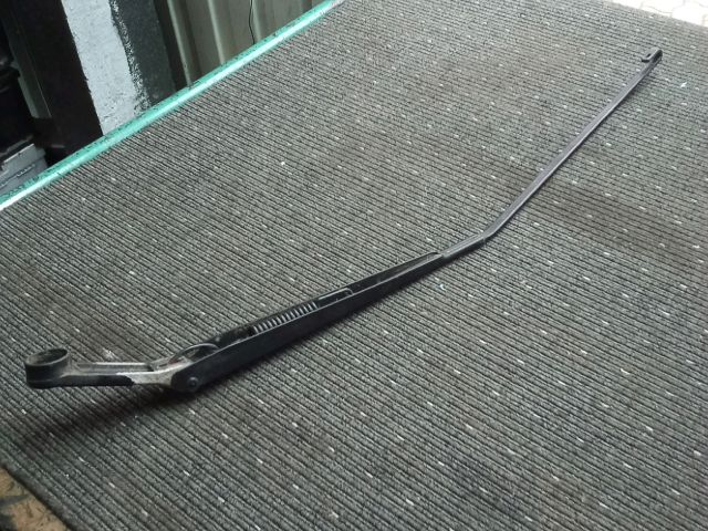 bontott OPEL AGILA Jobb első Ablaktörlő Kar