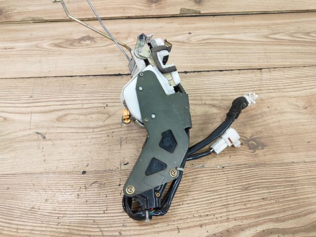 bontott OPEL AGILA Jobb első Ajtózár