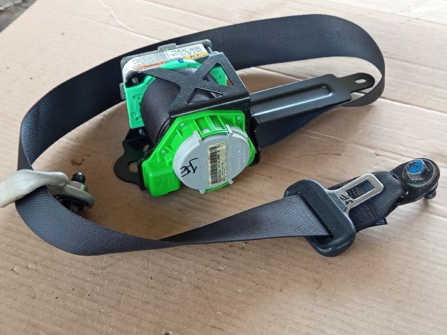 bontott OPEL AGILA Jobb első Biztonsági Öv Csat