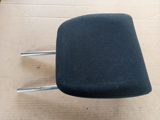 bontott OPEL AGILA Jobb első Fejtámla