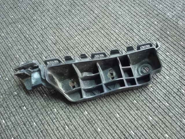 bontott OPEL AGILA Jobb első Oldal Lökhárító Tartó (Műanyag)