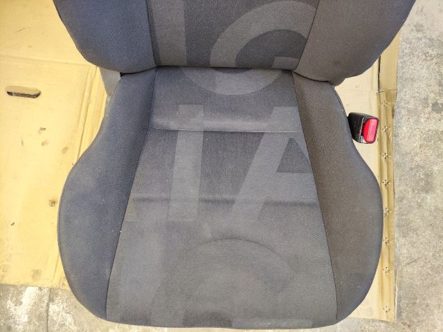 bontott OPEL AGILA Jobb első Ülés