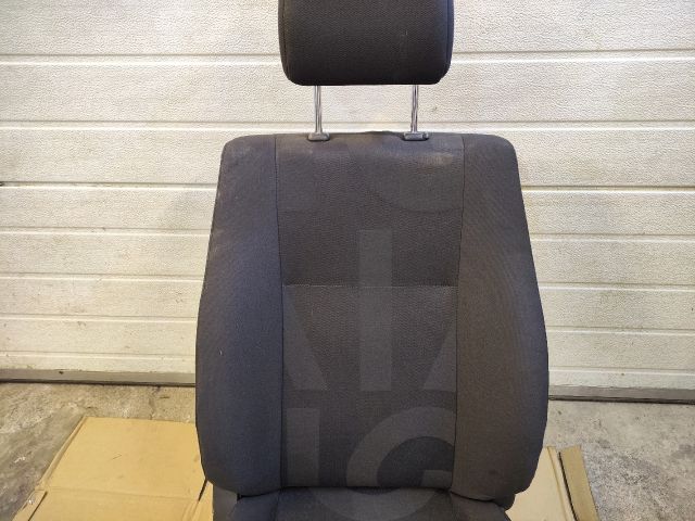 bontott OPEL AGILA Jobb első Ülés