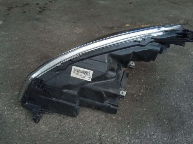 bontott OPEL AGILA Jobb Fényszóró