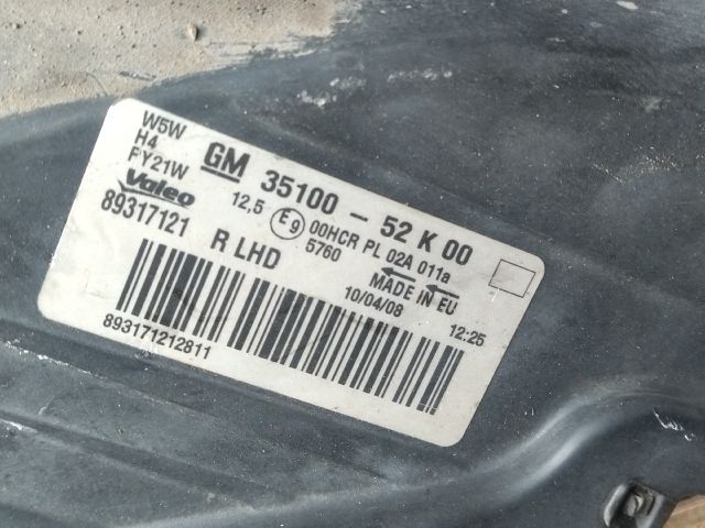 bontott OPEL AGILA Jobb Fényszóró