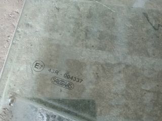 bontott OPEL AGILA Jobb hátsó Ablak