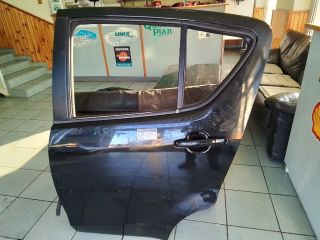 bontott OPEL AGILA Jobb hátsó Ajtó (Részeivel)