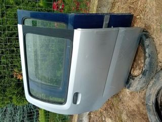 bontott OPEL AGILA Jobb hátsó Ajtó (Üres lemez)