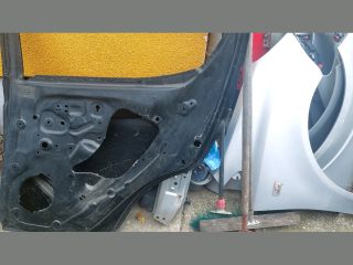 bontott OPEL AGILA Jobb hátsó Ajtó (Üres lemez)