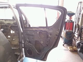 bontott OPEL AGILA Jobb hátsó Ajtó (Üres lemez)