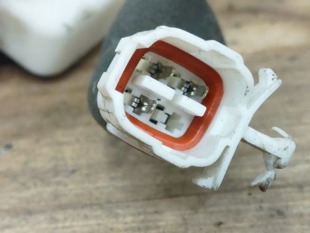 bontott OPEL AGILA Jobb hátsó Ajtózár