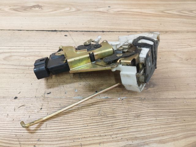 bontott OPEL AGILA Jobb hátsó Ajtózár