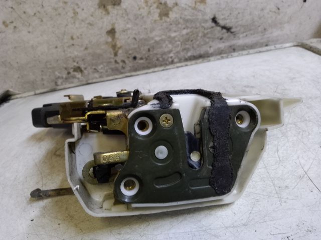 bontott OPEL AGILA Jobb hátsó Ajtózár