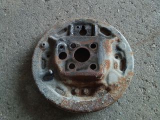 bontott OPEL AGILA Jobb hátsó Fék Porvédő Lemez