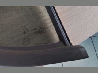 bontott OPEL AGILA Jobb hátsó Fixüveg (Ajtóban)