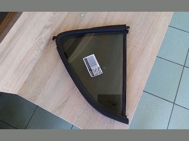 bontott OPEL AGILA Jobb hátsó Fixüveg (Ajtóban)