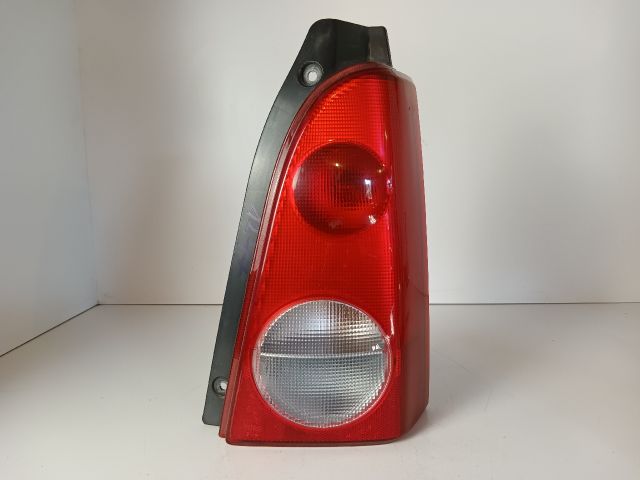 bontott OPEL AGILA Jobb Hátsó Lámpa