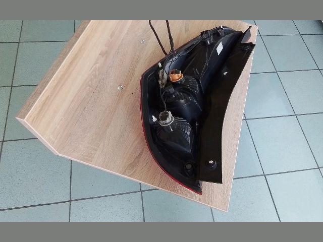 bontott OPEL AGILA Jobb Hátsó Lámpa