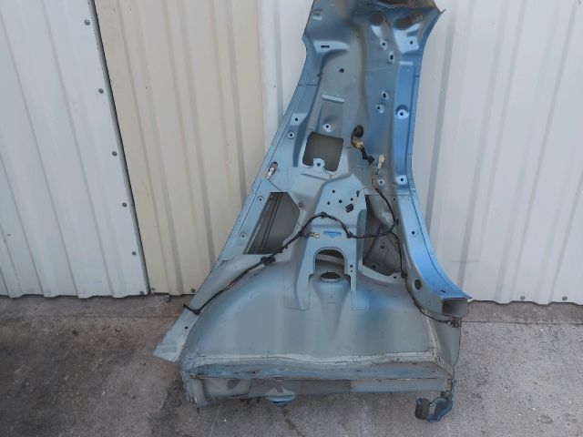 bontott OPEL AGILA Jobb hátsó Sárvédő