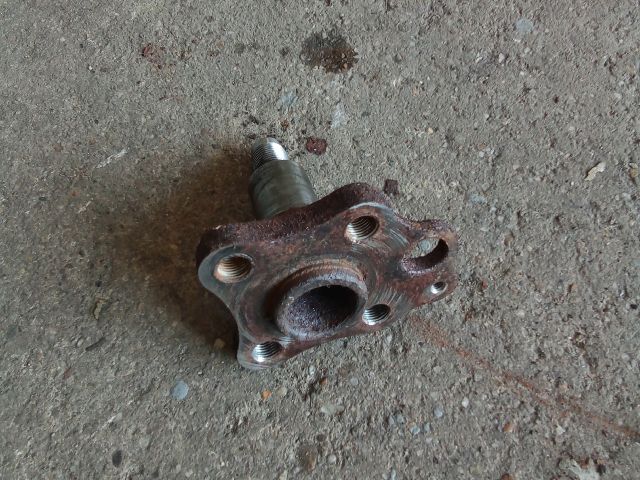 bontott OPEL AGILA Jobb hátsó Tengelycsonk